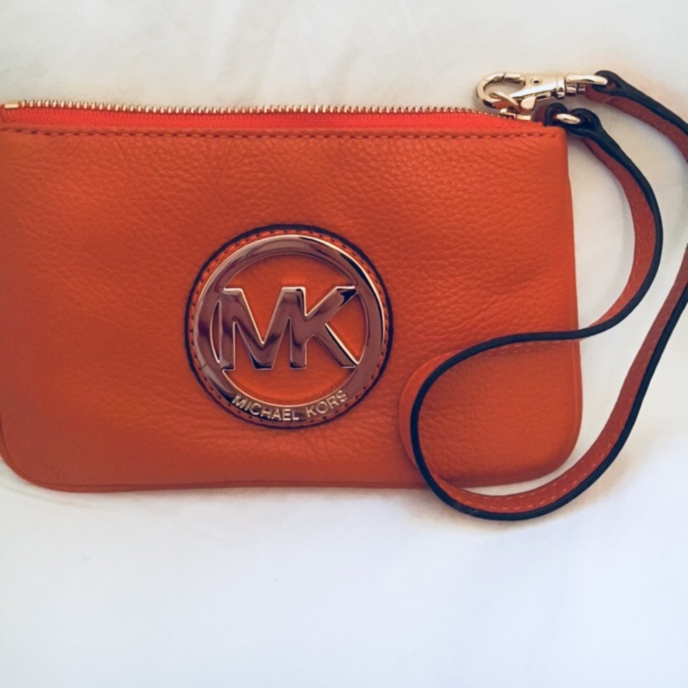 New Michael Kors Wristlet